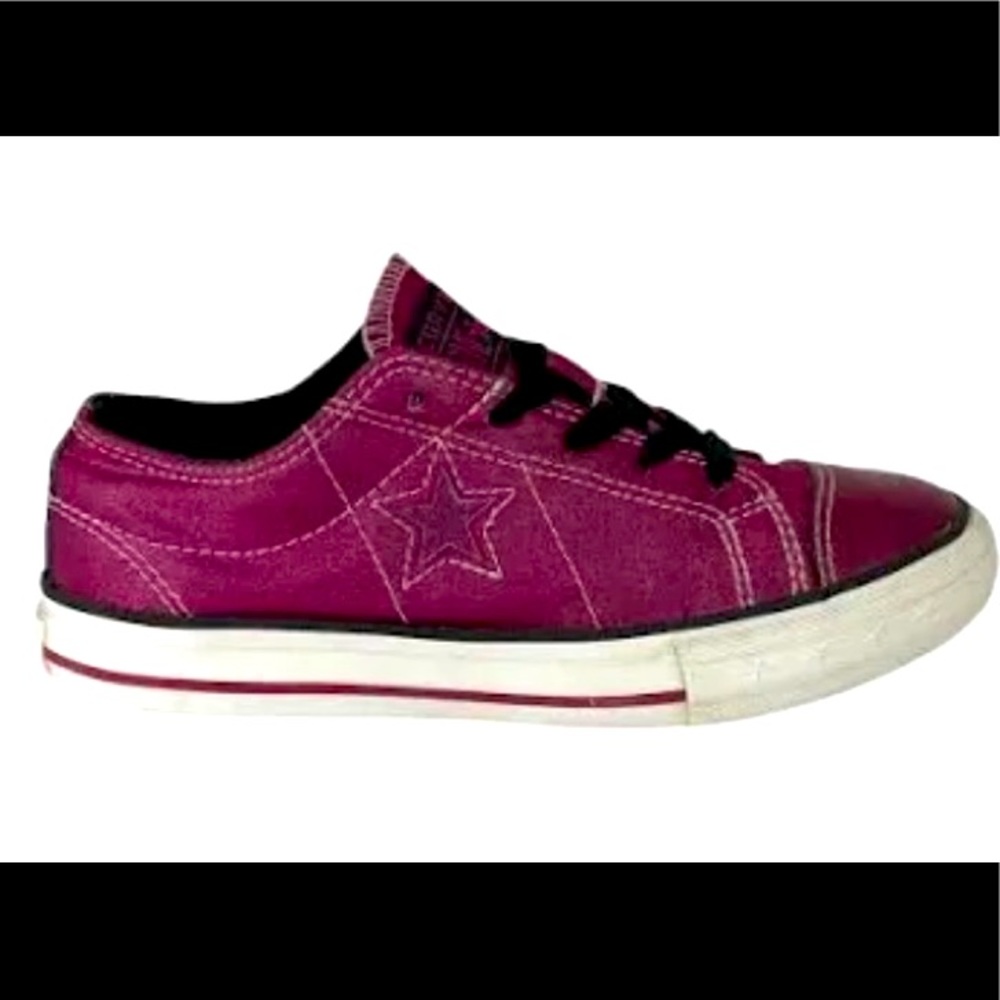 Converse One Star shiny Purple  color